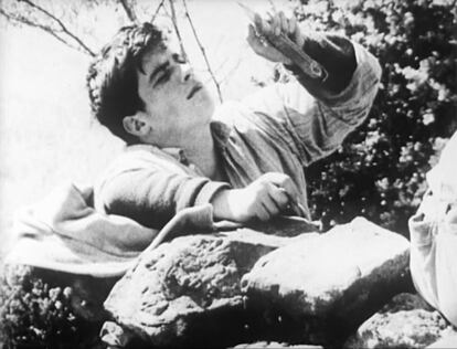 Fotograma de 'Le moindre geste', de Fernand Deligny, Josée Manenti y Jean-Pierre Daniel, 1971.