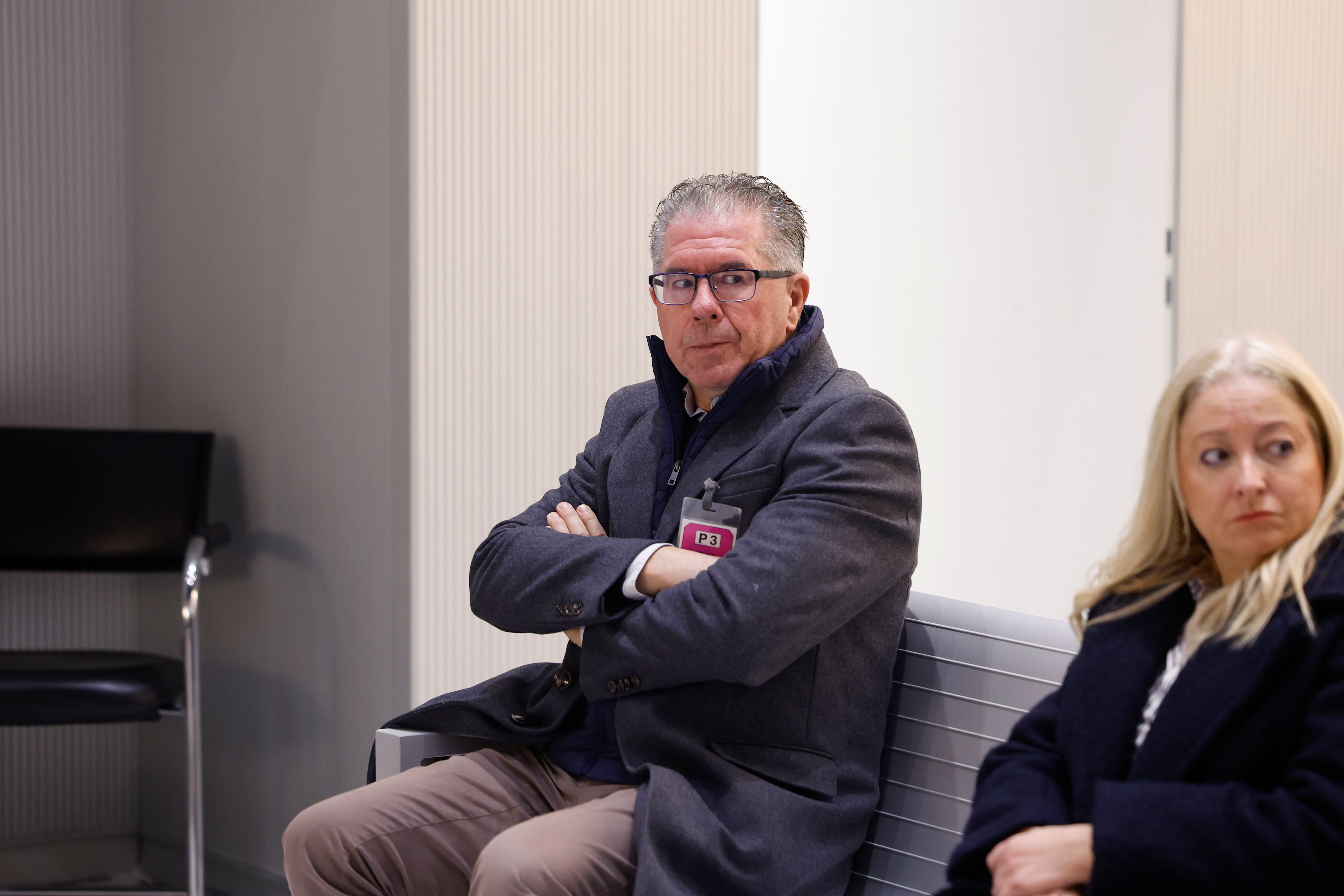 Francisco Granados trata de anular las acusaciones contra él en su primer gran juicio