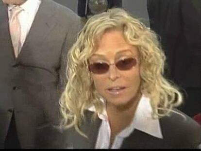 La actriz Farrah Fawcett fallece de cáncer