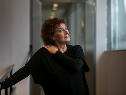 Beatriz Carvajal protagoniza 'Noche de Difuntos' en el Teatro Fernán Gómez de Madrid. SANTI BURGOS