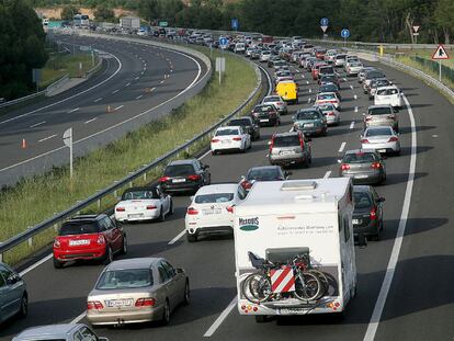 Nueve personas pierden la vida en la carretera en Semana Santa