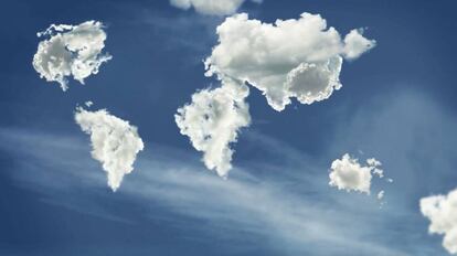 Fotograma del mapamundi formado por nubes de Glenda Le&oacute;n en Senda. 