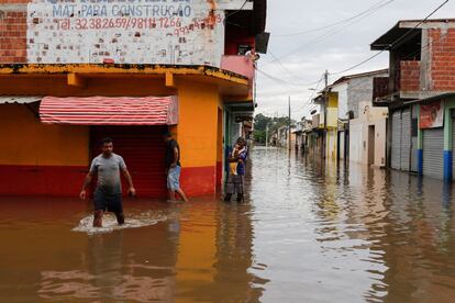 Se estima que un total de 471.009 personas han sido afectadas por el mayor caudal de lluvias producido por el fenómeno climático denominado La Niña, sumado a las últimas precipitaciones excepcionales en un tiempo corto, según especialistas.