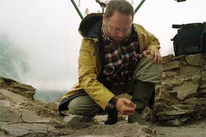 Eliseo Gil, en la excavación arqueológica de Iruña de Oca.