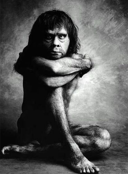 Recreación artística de un hombre de Neandertal realizada por el fotógrafo Graham Ford.