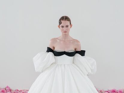 Volumen y romanticismo en Giambattista Valli