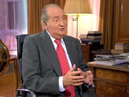El Rey, durante un momento de la entrevista con motivo de su 75 aniversario.