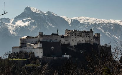 Panorámica de la fortaleza de Festung Hohensalzburg, una de las más grandes y mejor conservadas de Europa.