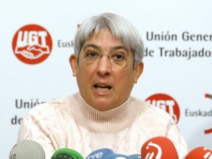 La responsable de Acción Sindical de UGT-Euskadi, Maribel Ballesteros, durante su rueda de prensa.