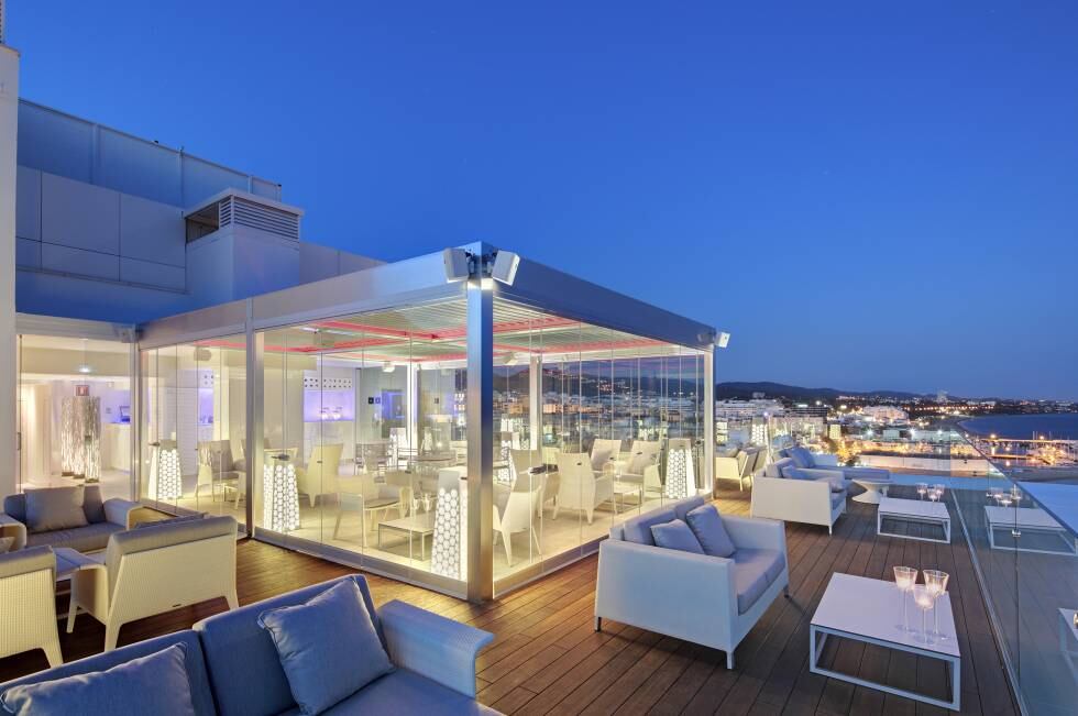 El Belvue Rooftop Bar, en el hotel Amàre Marbella Beach, es una de las terrazas de moda de la ciudad.