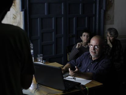 José Manuel Navia, durante un taller en el seminario de Albarracín.