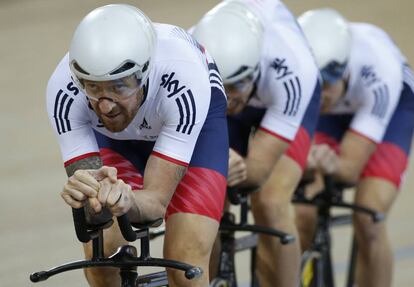 Wiggins gu&iacute;a el cuarteto brit&aacute;nico de persecuci&oacute;n en los Mundiales en pista de 2016.