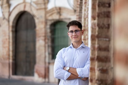 El joven inversor Samuel Alba en la localidad malagueña de Archidona.