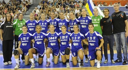 Equipo del Balonmano Bera Bera. 