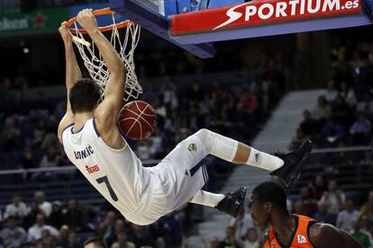 Mate de Doncic ante el Fuenlabrada.