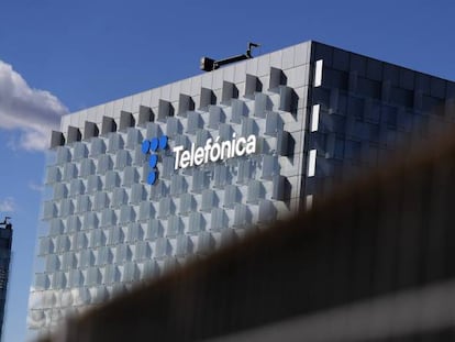 Telefónica lanza un plan de acción en Operaciones basado en fibra, 5G y cierre de centrales
