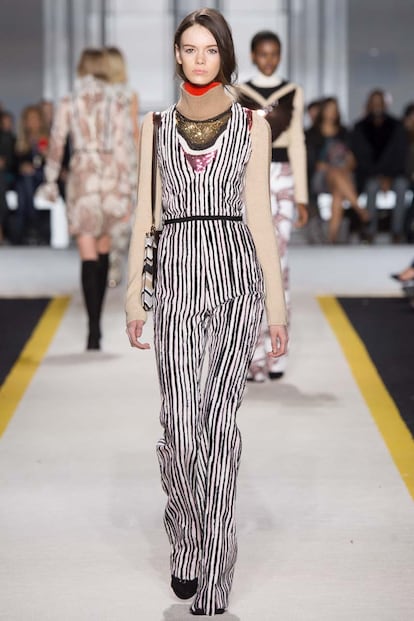 pasarela giambattista valli otoño invierno 2015 2016 paris fashion week