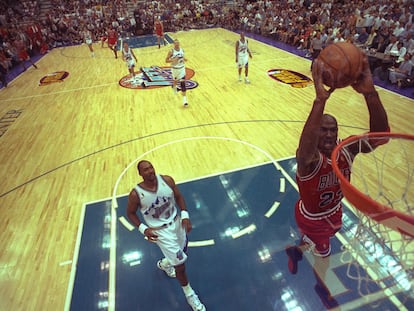 Michael Jordan en un partido de la NBA, el 8 de junio de 1997.