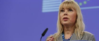 La comisaria europea de Mercado Interior, Elzbieta Bienkowska, será la encargada de defender el proyecto.