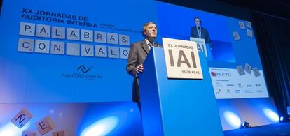 Ernesto Martínez, presidente del IAI, durante la apertura de las jornadas.
