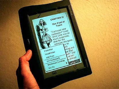 <i>Rocket eBook,</i> dispositivo electrónico de lectura de libros y publicaciones.