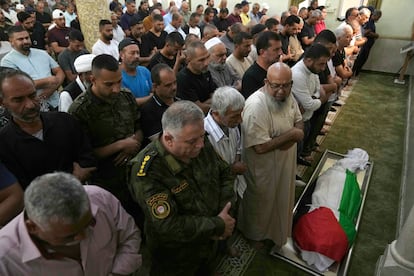 Funeral por el trabajador palestino de Gaza que murió por el impacto de los restos de un proyectil en la ciudad cisjordana de Jericó. 