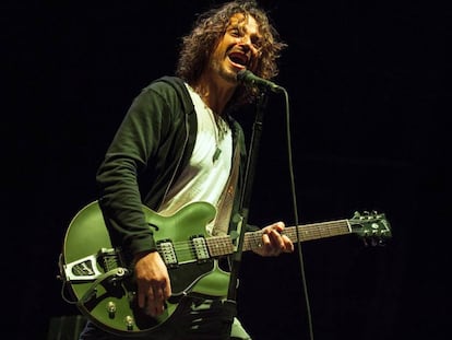 Chris Cornell, em uma apresentação do Soundgarden em maio de 2013.