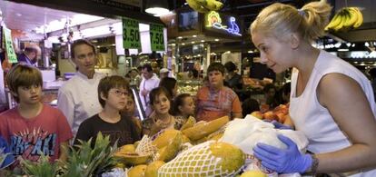 Actividades para niños en el mercado de Boquería de Barcelona.