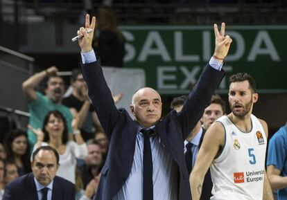 Pablo Laso, junto a Rudy Fernández en el Palacio de los Deportes.