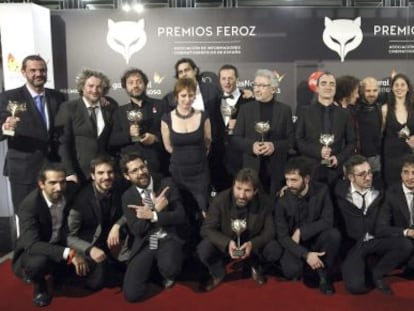 Foto de los actores de los galardonados durante la entrega de los I Premios Feroz que otorga la Asociaci&oacute;n de Informadores Cinematogr&aacute;ficos de Espa&ntilde;a, ayer en el Cine Callao