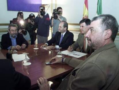 Méndez, Chaves, Viera y Fidalgo, antes del inicio de la reunión celebrada ayer en San Telmo.