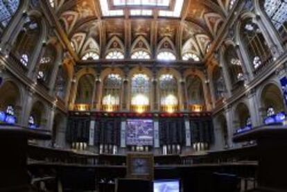 Interior de la Bolsa de Madrid.