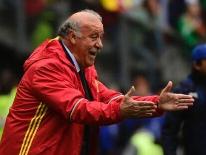 Del Bosque no desvela si continuará ( Tengo que tratarlo con el presidente ) y Piqué admite que el potencial ha bajado