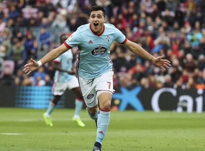 Maxi Gómez celebra su gol marcado ante el Barcelona, el segundo del conjunto gallego.
