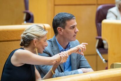 Pedro Sánchez y Yolanda Díaz, en el Senado.