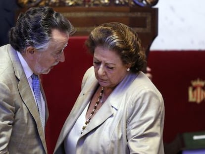 El vicealcalde de Valencia, Alfonso Grau y la alcaldesa, Rita Barber&aacute;, en una imagen de archivo.