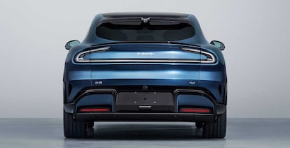 Imagen de la trasera del coche Xiaomi YU7