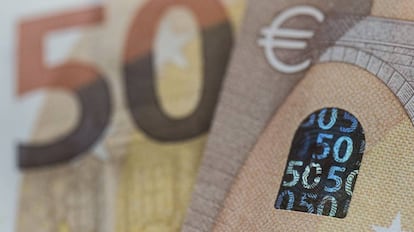 Detalle del nuevo billete de 50 euros, que saldr&aacute; en abril.