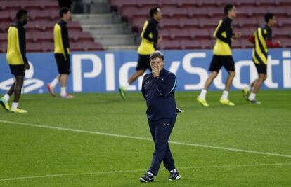 Tata Martino, durante el entrenamiento del martes.