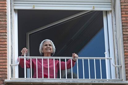 Clotilde Pericot, de 83 anys, ha sortit aquest dimecres de l'hospital on ha estat ingressada per coronavirus.