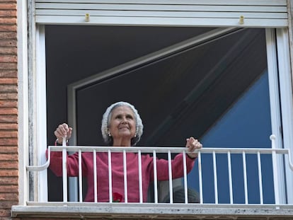 Clotilde Pericot, de 83 anys, ha sortit aquest dimecres de l'hospital on ha estat ingressada per coronavirus.