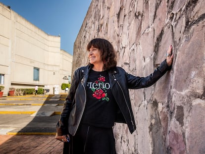 La escritora Rosa Montero visitó el Centro Universitario de Ciencias Sociales y Humanidades CUCSH en Guadalajara.