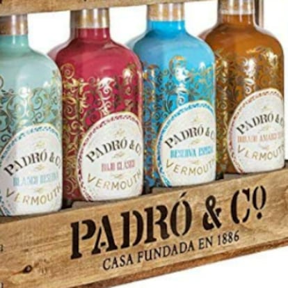 Con caja de madera