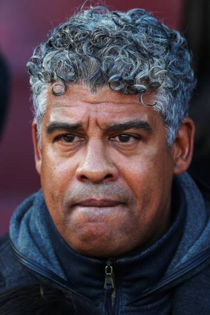 L&#039;holand&egrave;s Frank Rijkaard al partit del Bar&ccedil;a i el Celta.