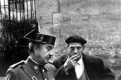 Luis Buñuel (r) on the set of Tristana, photographed by Mark.