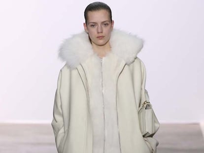 El invierno de claroscuros de Giambattista Valli