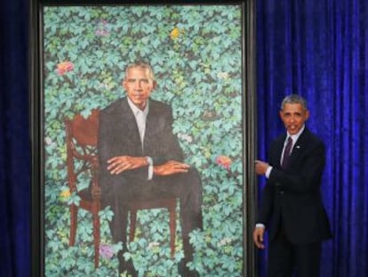 El expresidente demócrata eligió al primer artista afroamericano para realizar el cuadro que será colgado, igual que el de su esposa Michelle, en la Galería Nacional de Arte junto a los lienzos de los presidentes y las primeras damas anteriores