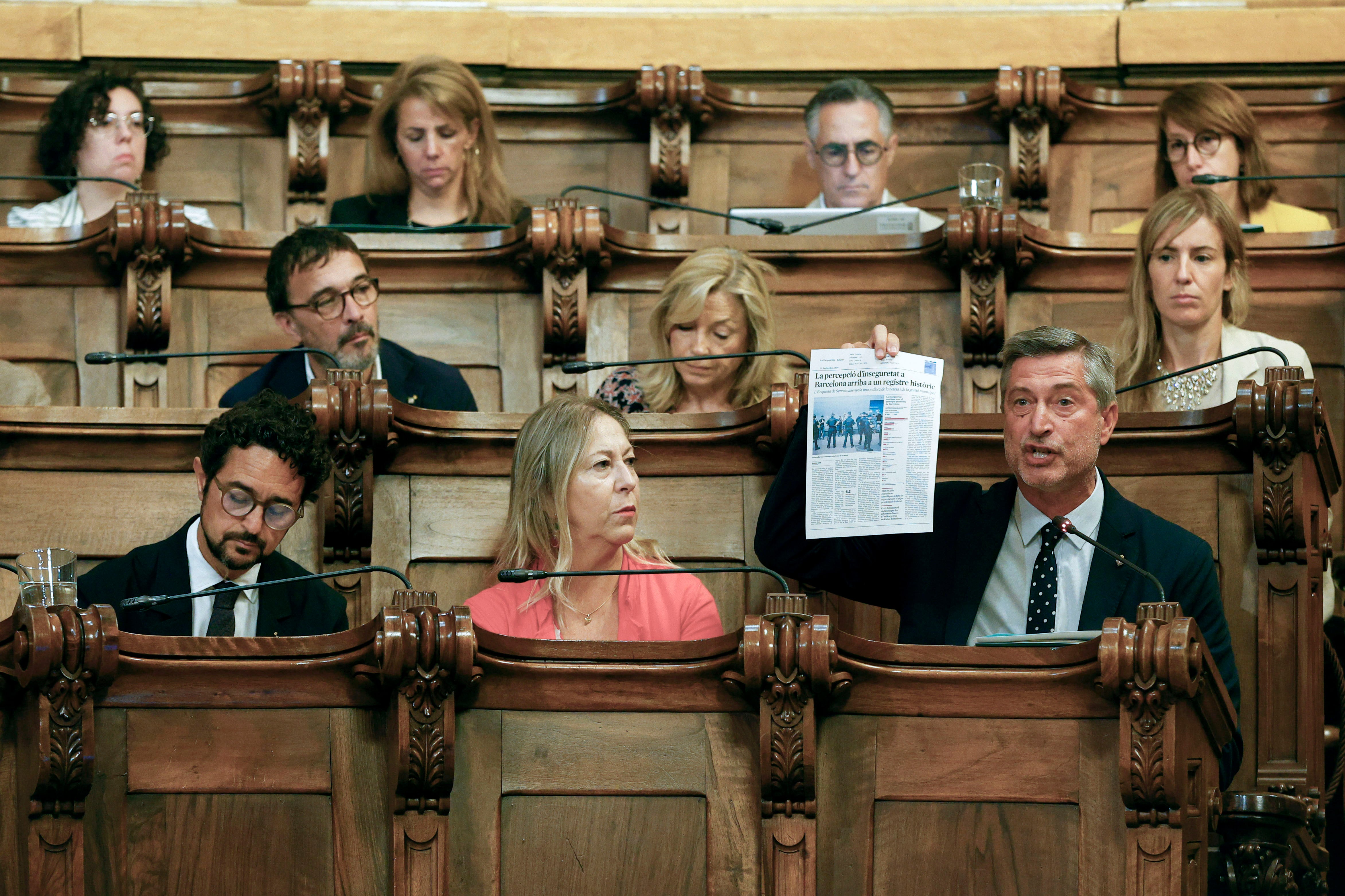 Barcelona vota a favor de regular los alquileres de temporada pese al voto en contra de Junts 