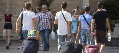 Turistas en el centro de Valencia.