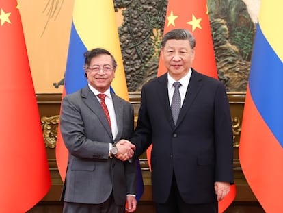 Gustavo Petro y Xi Jinping